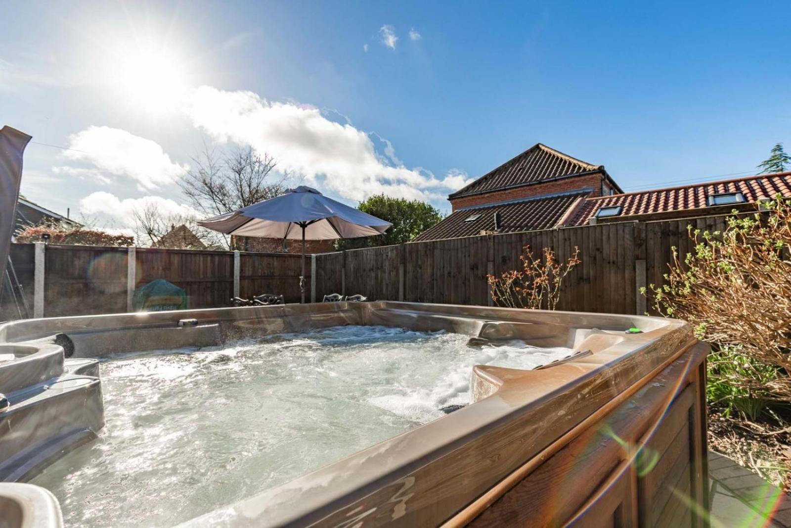 Host & Stay - Sand Pit Cottage Thorpe Market Buitenkant foto